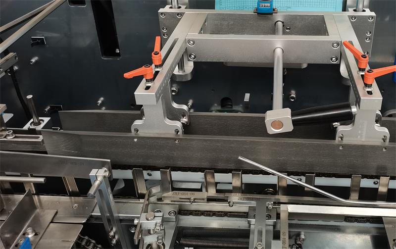 Cartoning Machine (3)